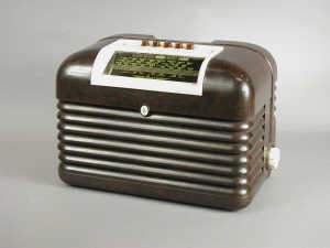 Bush Bakelite radio type Dacio