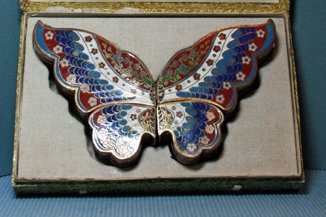 Cloisonne set of Four Boxes and Covers Forming a Butterfly