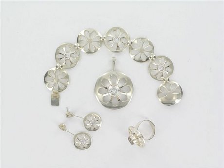 Alton Sweden Silver & Crystal Ring/Pendant/Bracelet/Earings -1973