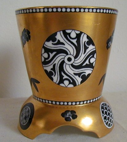 Rare & Fine 19thC Coalport Japanesque Hare Vase
