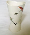 A Wade 1950s Harmony Range Parasol Pattern Vase