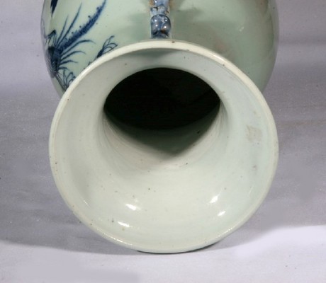 A beautiful mid 19th century Chinese pale blue vase 