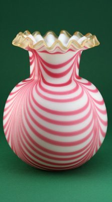 FROSTED OPALINE VASE w. CRANBERRY LOOP DECORATION