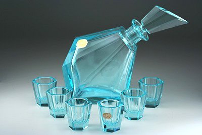 ART DECO SHAPE ICE BLUE DECANTER & GLASSES SET