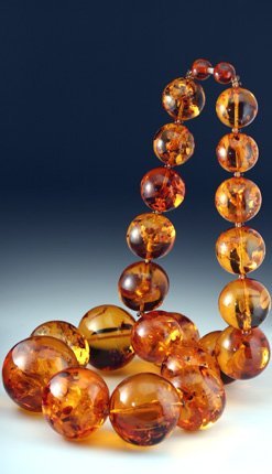 LARGE BEAD BALTIC AMBER NECKLACE