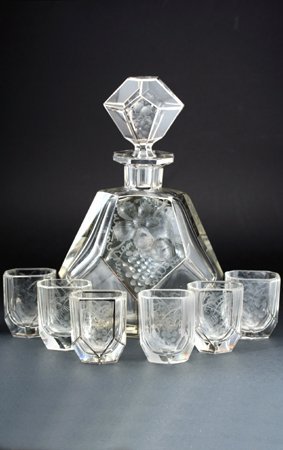 DECO ENGRAVED CRYSTAL DECANTER & GLASSES SET WITH SILVER TRIM