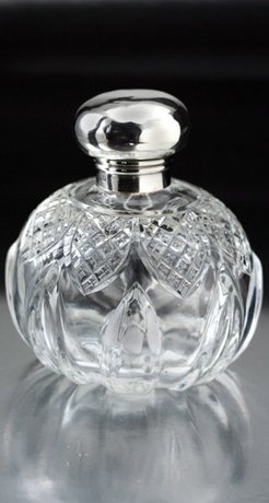 MOULDED SPHERICAL CRYSTAL SCENT PERFUME BOTTLE, SILVER TOP