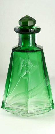 MOSER KARLSBAD ART NOUVEAU ENGRAVED GREEN SCENT PERFUME BOTTLE