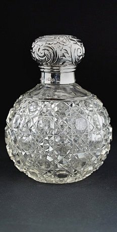 SPHERICAL CRYSTAL DRESSING TABLE SCENT PERFUME BOTTLE, SILVER TOP