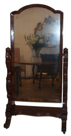 Early Victorian Mahogany cheval mirror