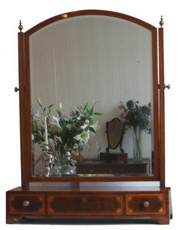 Large Georgian inlaid dressing table mirror