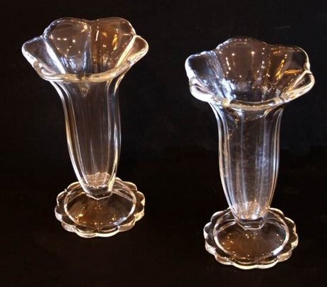 Pair of vaseline vases