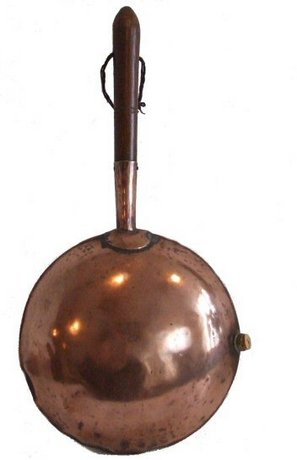 Victorian copper bedwarming pan