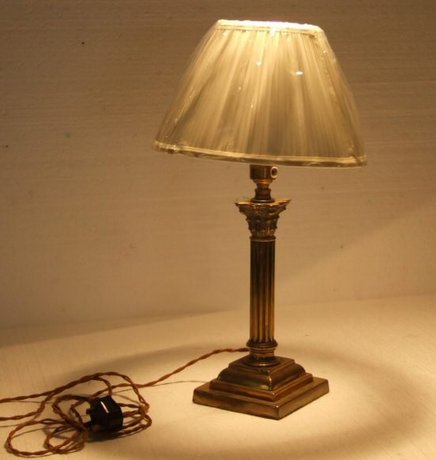 Large Victorian brass Corinthian column table lamp