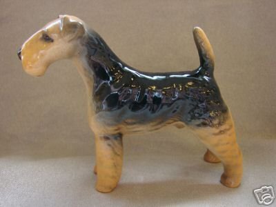 BESWICK Airdale Terrier Dog Model No.2112 Gloss