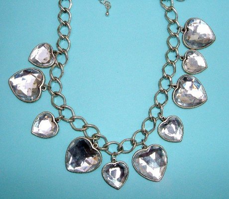 Vintage Silver Tone Dangling Faceted Hearts Necklace