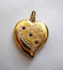 Vintage Gemstone Set Engraved Heart Locket 18ct Gold
