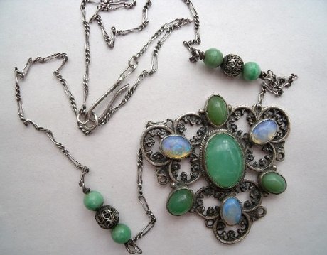 Chrysoprase Opal and Jade Arts and Crafts Silver Necklace