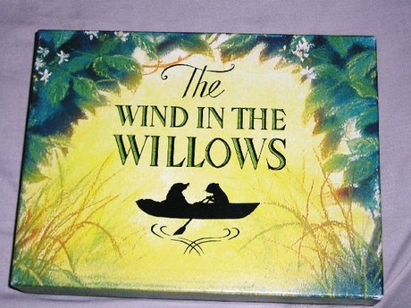 WIND IN THE WILLOWS BOARD GAME