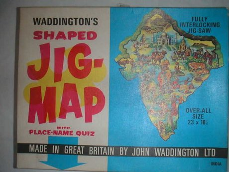 SHAPED JIG-MAP  WADDINGTONS  