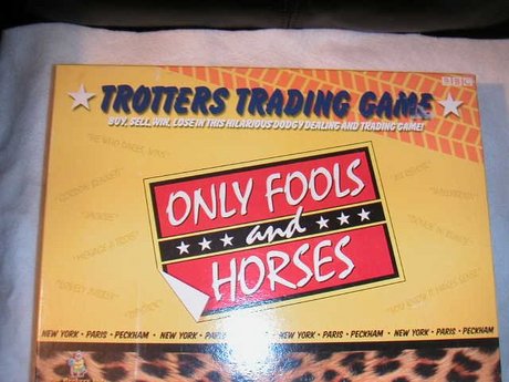 ONLY FOOLS & HORSES:TROTTERS TRADING GAME