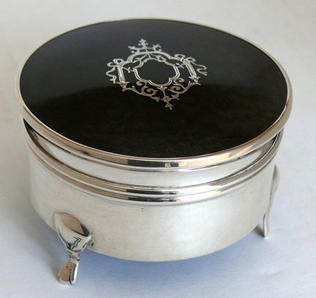 Silver Trinket Box with tortoiseshell lid, London