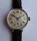 WW1 men's military style silver wristwatch. 