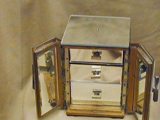 Mirror Jewelry Box