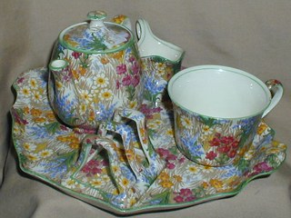 Marguerite Tea Set