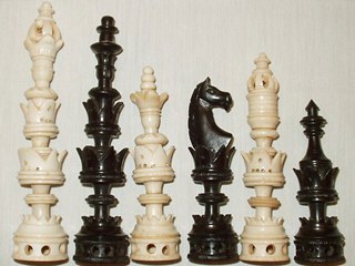 Anglo Indian Chess Set