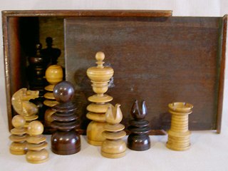 English Pattern Chess Set