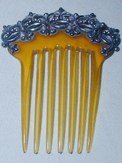 Miniature Victorian Hair Comb