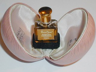 Pink Shell Mini Perfume