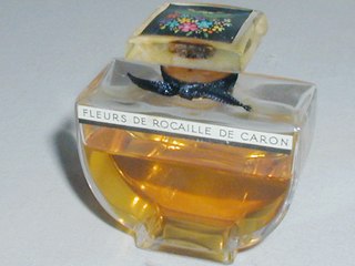 Caron Fleurs Perfume Bottle
