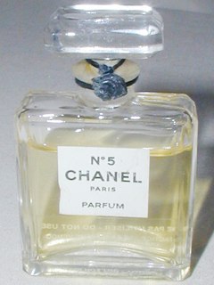 No 5 Factice Perfume