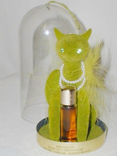 Novelty Figural Cat Perfume