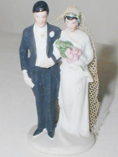 Bride & Groom Cake Decoration