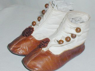 Victorian Childs Shoes