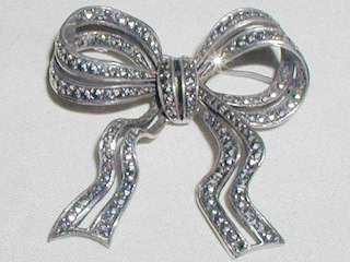 Silver Bow Marquisette Brooch