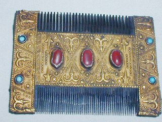 Carved Horn Hair Comb