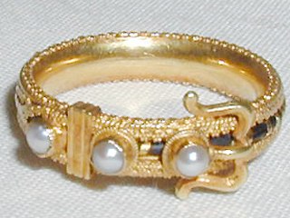 Georgian Gold Buckle Ring