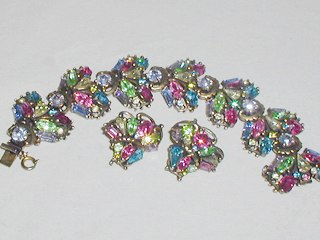 Hollycraft Signed Bracelet & Earrings