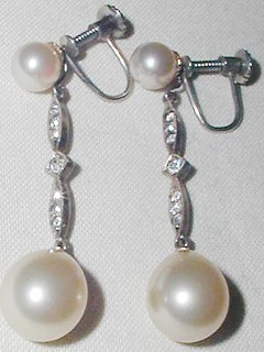 Silver Paste Pearl Earrings