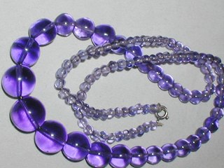 Edwardian Purple Glass Necklace
