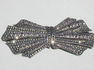 Marquisette Silver Bow Brooch