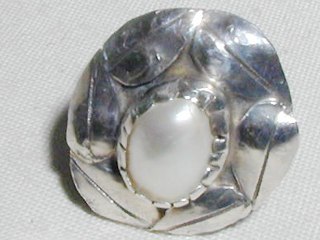 Arts & Crafts Pearl Ring