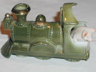 Pig & Steam Train Pot