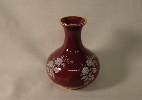 Small Prinknash Abbey Vase