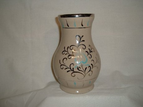 Gray's Pottery Baluster Vase